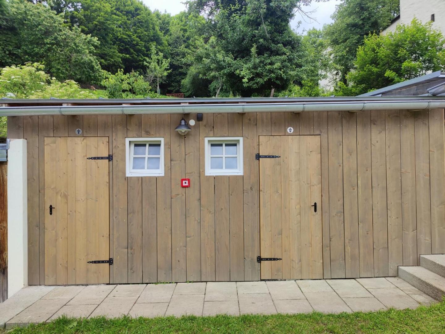 Banská Štiavnica Stanovanie Pod Starym Zamkom - Camping מראה חיצוני תמונה